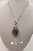 Charger l'image dans la galerie, Chaîne avec pierre Semi-Précieuse-Labradorite