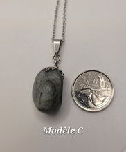 Charger l'image dans la galerie, Chaîne avec pierre Semi-Précieuse-Labradorite