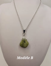Charger l'image dans la galerie, Chaîne avec pierre Semi-Précieuse-Jade Néphrite