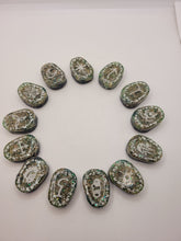 Charger l'image dans la galerie, Runes de Sorcière Orgonite