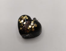 Charger l&#39;image dans la galerie, Pendentif Orgonite mini coeur - fushite &amp; Tourmaline Multicolore
