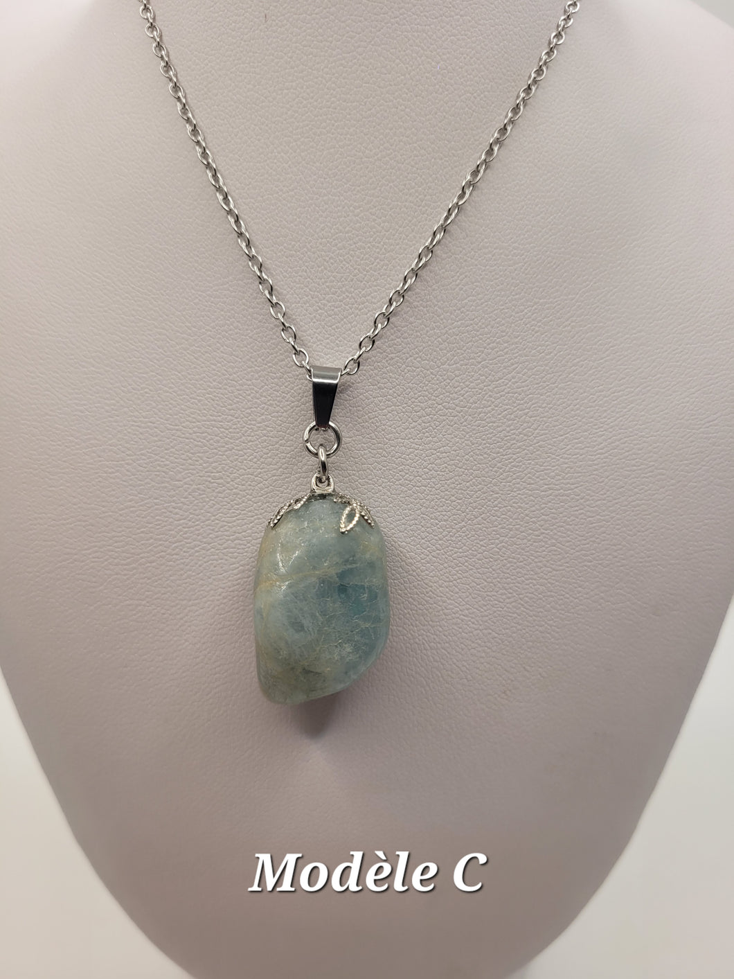 Chaîne avec pierre Semi-Précieuse-Aigue-Marine