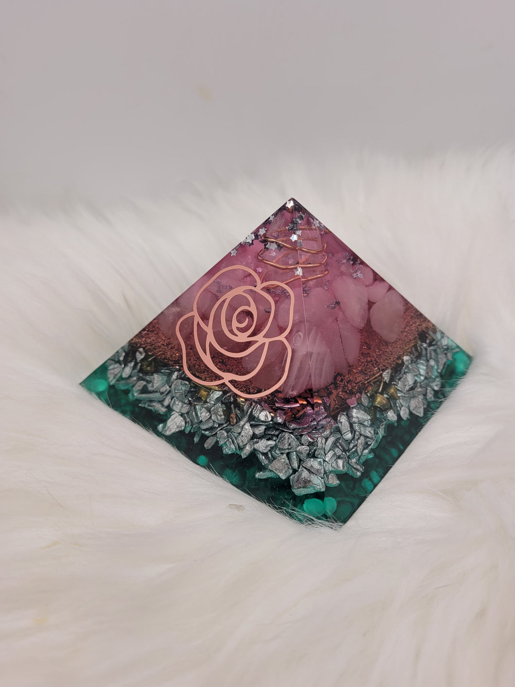 Orgonite 9x9 cm - Quartz Rose