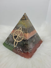 Charger l&#39;image dans la galerie, Orgonite 12X12 cm -Quartz Rose &amp; Quartz Vert(Glow)
