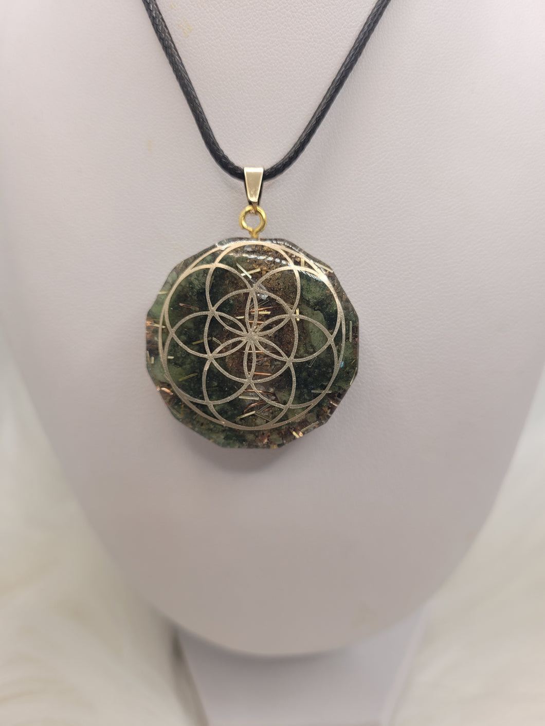 Pendentif  Orgonite -Lodolite