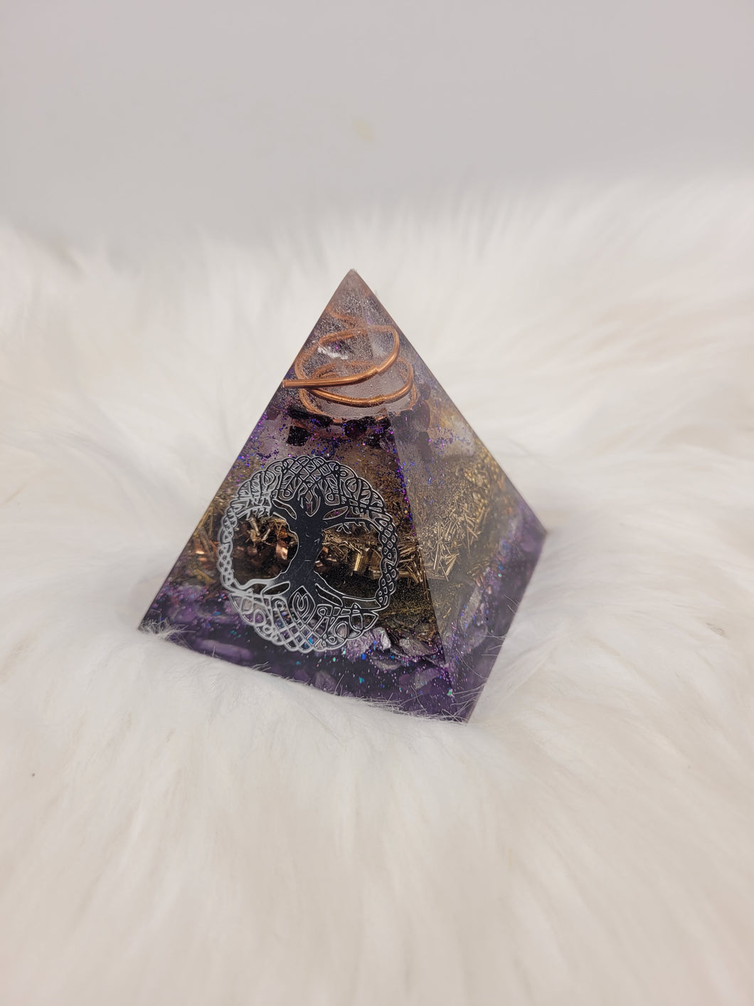 Orgonite 6x6 cm -Amétrine