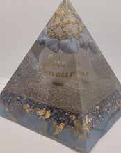 Charger l'image dans la galerie, Orgonite 15x15 cm - 𝑺𝒐𝒊𝒔 𝓐𝒎𝒐𝒖𝒓 🤍✨💙✨Livraison incluse✨
