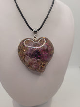 Charger l'image dans la galerie, Pendentif Orgonite Coeur-Lépidolite
