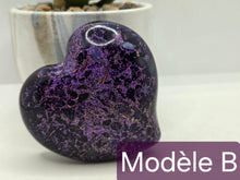 Charger l'image dans la galerie, Grand Coeur d'orgonite portatif- Le Compagnon parfait!
