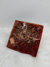 Charger l&#39;image dans la galerie, Orgonite 9x9 cm - Œil de Taureau
