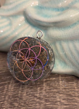 Charger l'image dans la galerie, Pendentif  Orgonite  ✨️Graine de vie✨️
